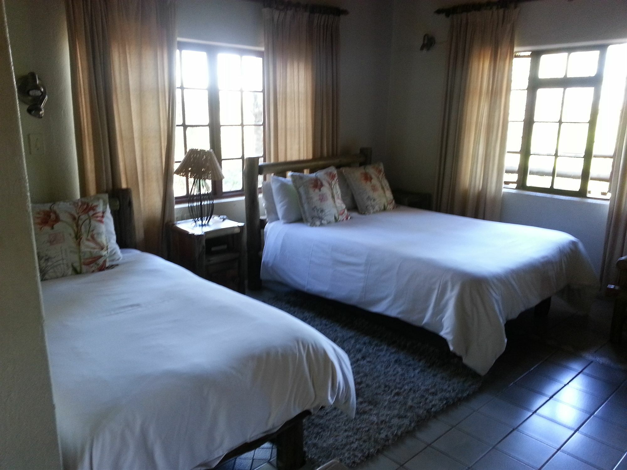 Ebundu Lodge White River Luaran gambar